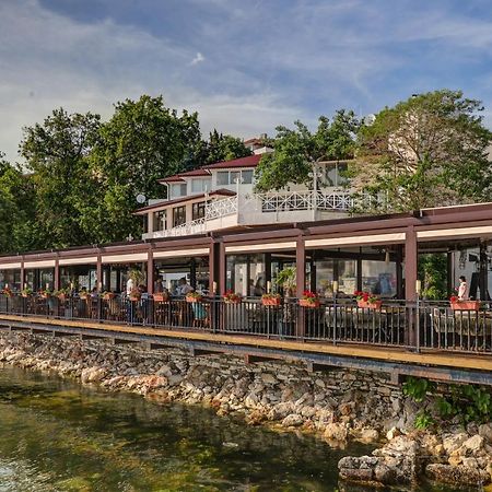 Family Hotel Jupiter Balchik Exterior photo